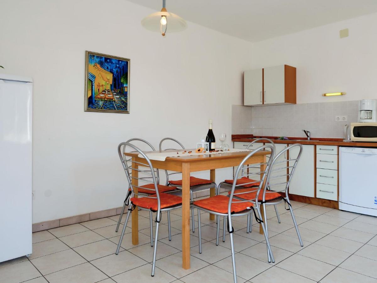 Apartment Andrea - Rab102 By Interhome Barbat na Rabu Екстериор снимка